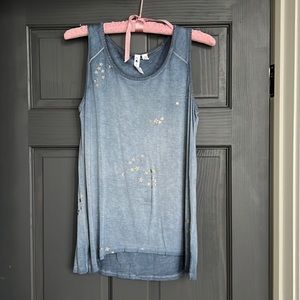 Cable and Gauge fun summer sleeveless top size small